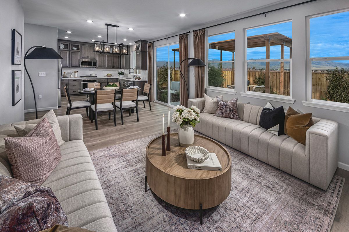 210 Gentle Rain Dr. Hollister, CA 95023