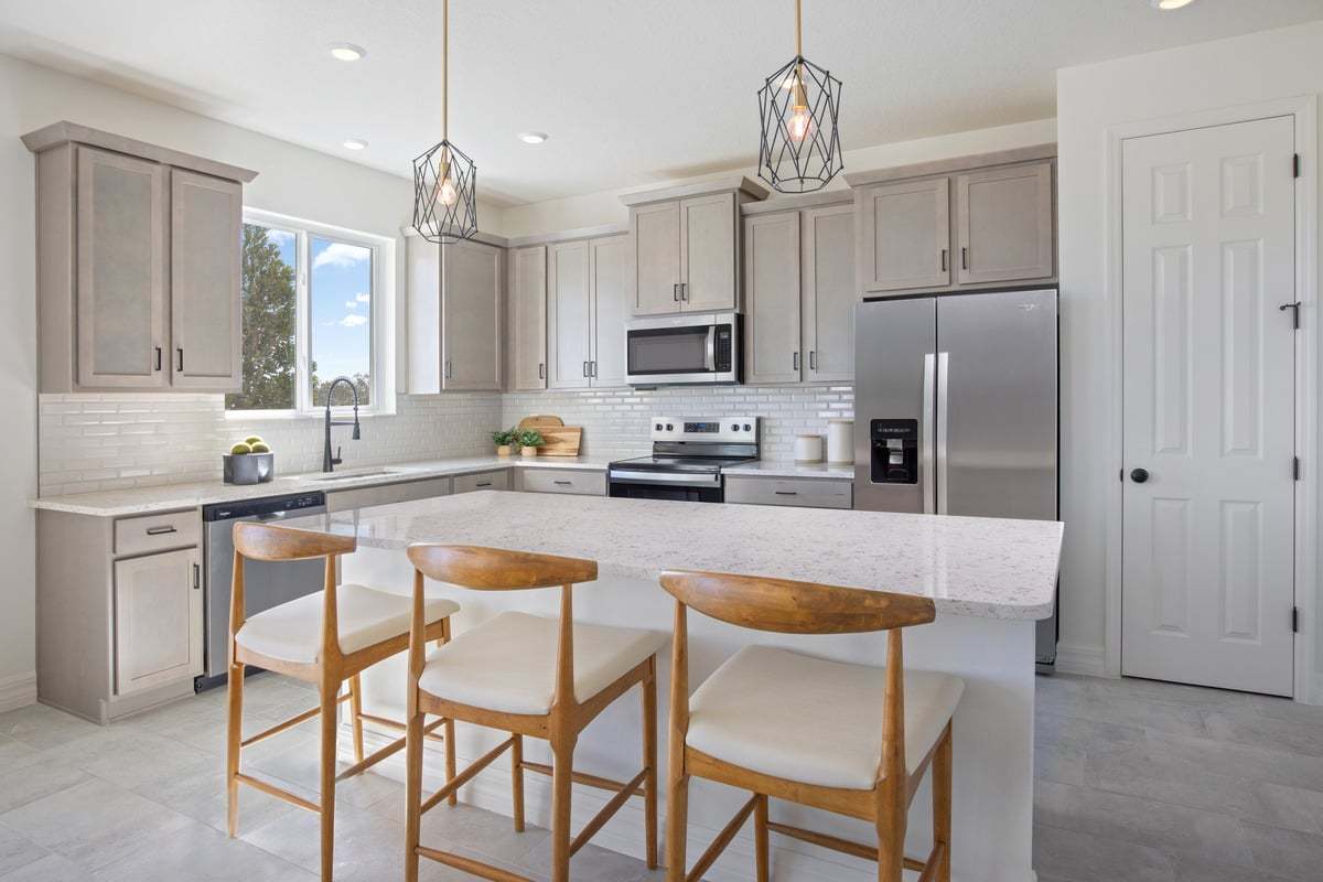 Plan 2566 Modeled - Kitchen