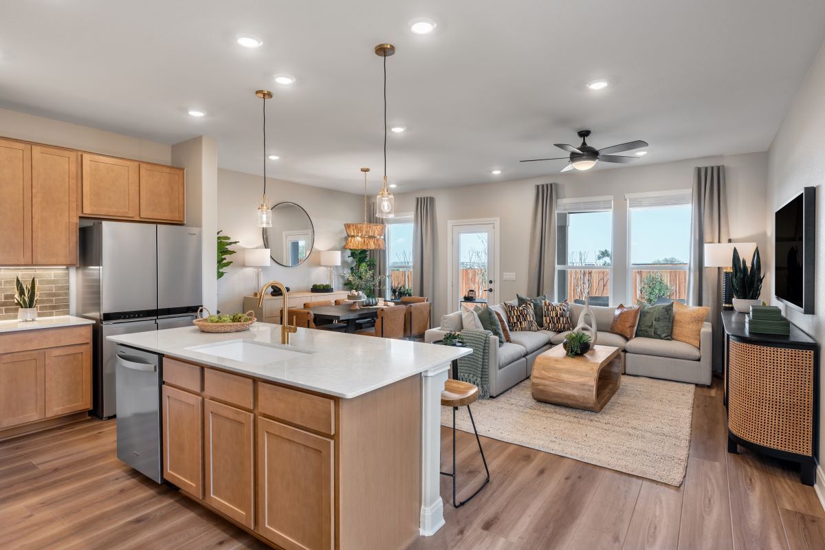 Plan 2527 Modeled - Great room