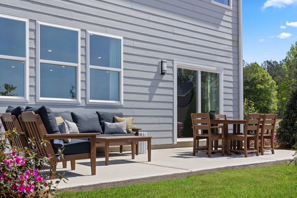 Plan 2328 Modeled - Rear exterior
