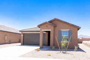 5871 W Pinto Loop (Plan 1584 Modeled)