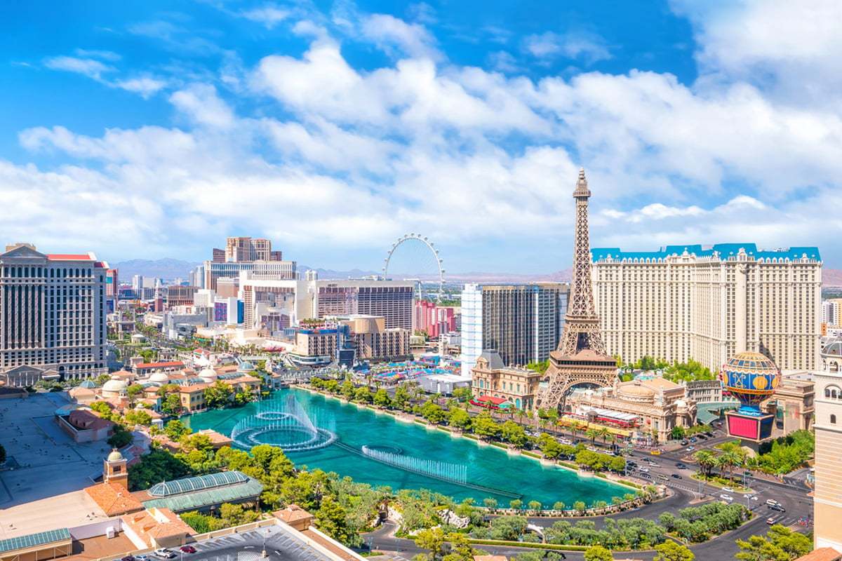 Less than 20 miles to the Las Vegas Strip
