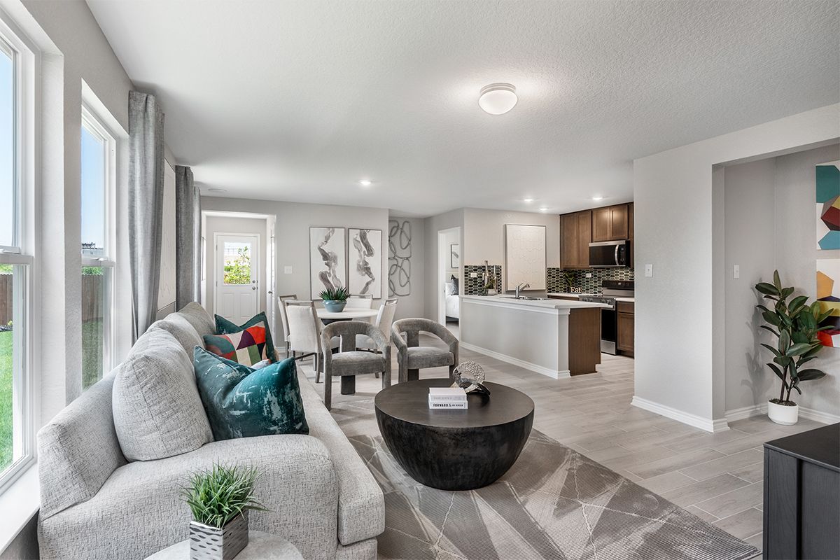 Plan 1417 Modeled - Great room