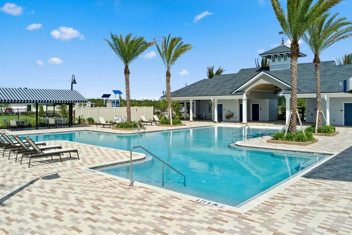 Community pool