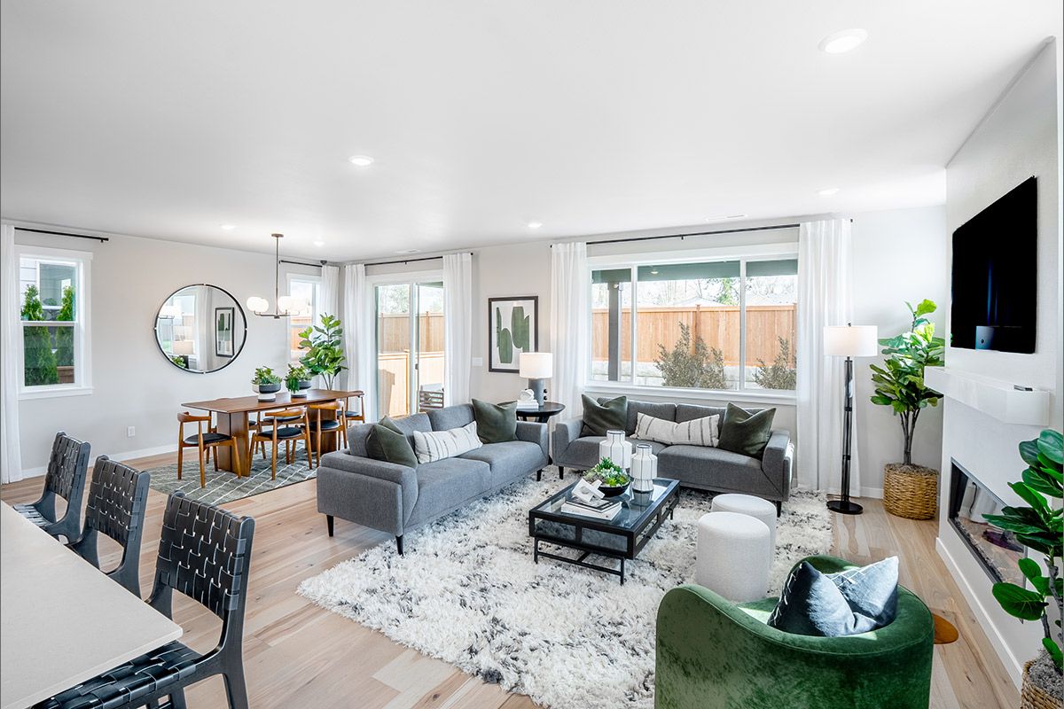 Plan 2330 - Great room