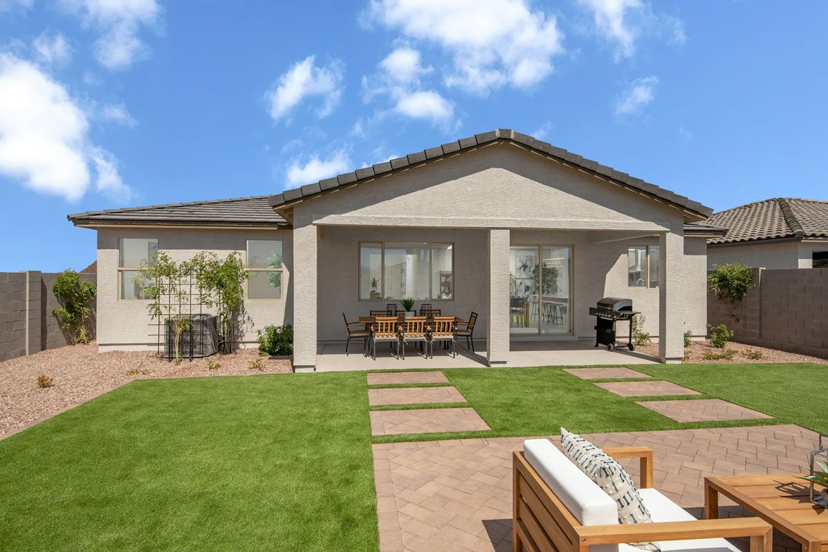 Plan 2301 Modeled - Rear exterior