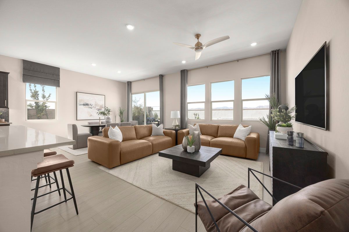 Plan 2466 Modeled - Great room