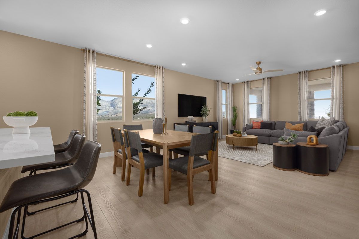 Plan 1947 End Unit Modeled - Great room