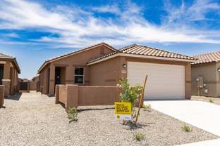 Plan 1465 Modeled - The Legends at Gladden Farms: Marana, Arizona - KB Home