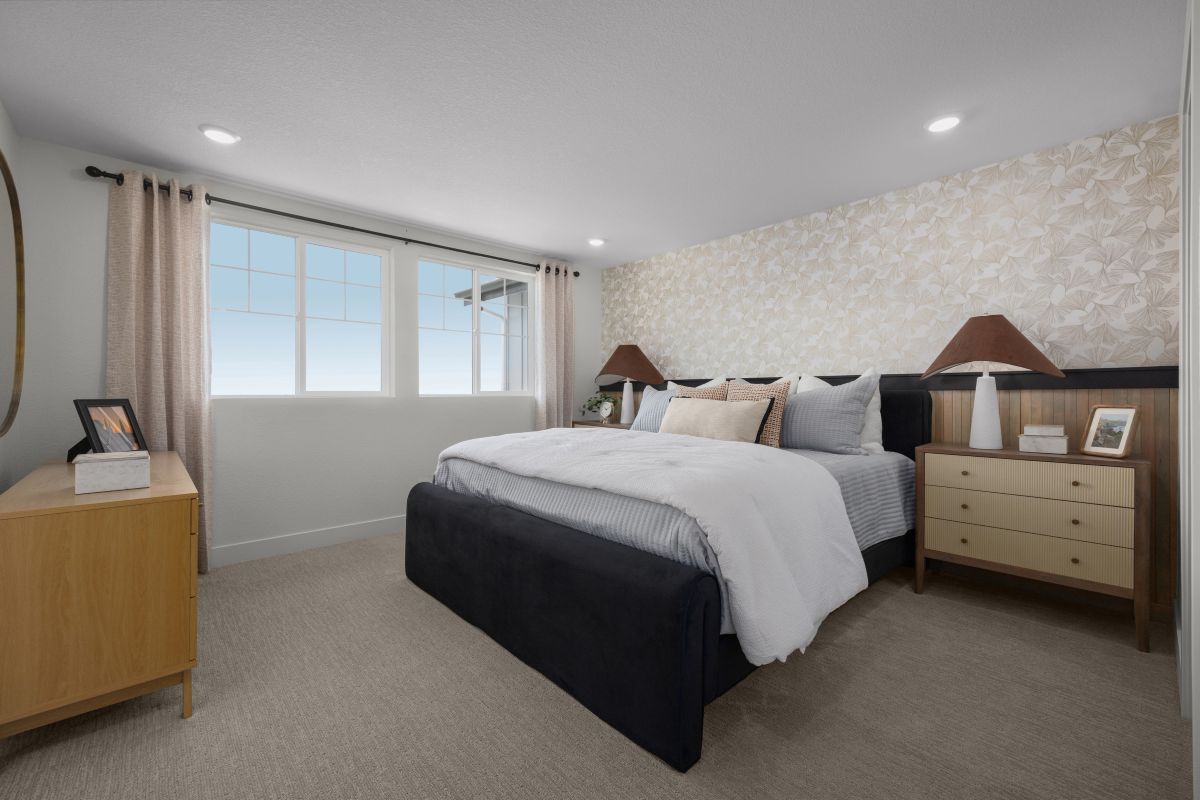 Plan 1886 Modeled - Primary bedroom