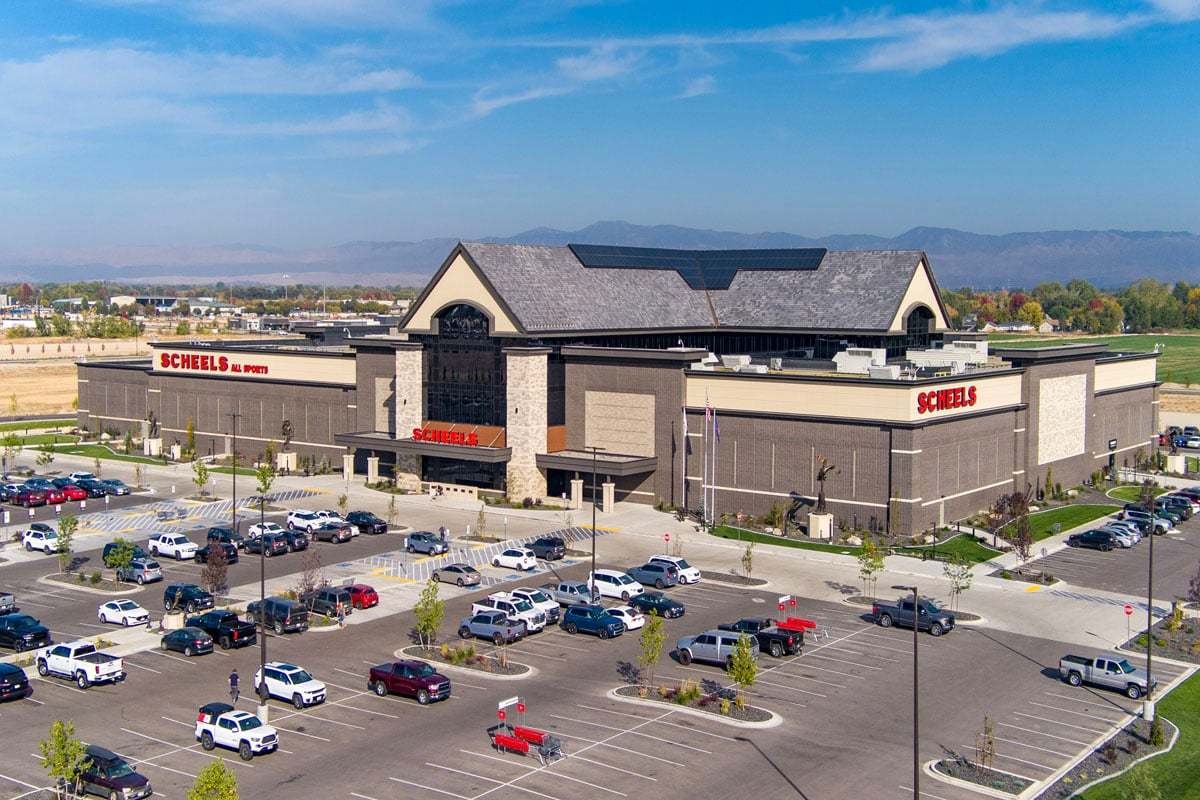 Easy drive to Ten Mile Crossing