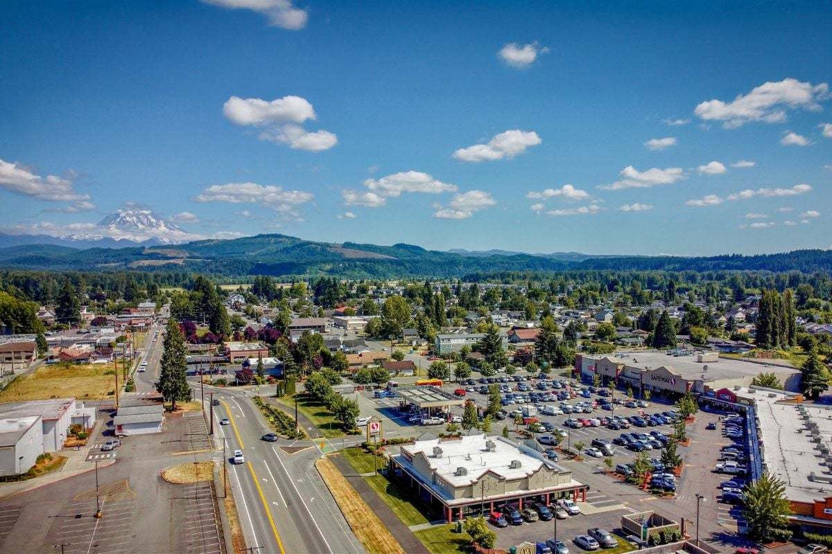 Minutes to Pioneer Village