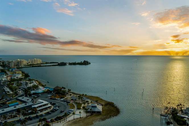 Convenient to Hudson Beach