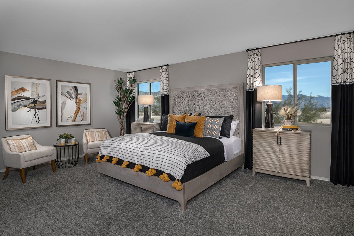 Plan 2212 - Primary bedroom