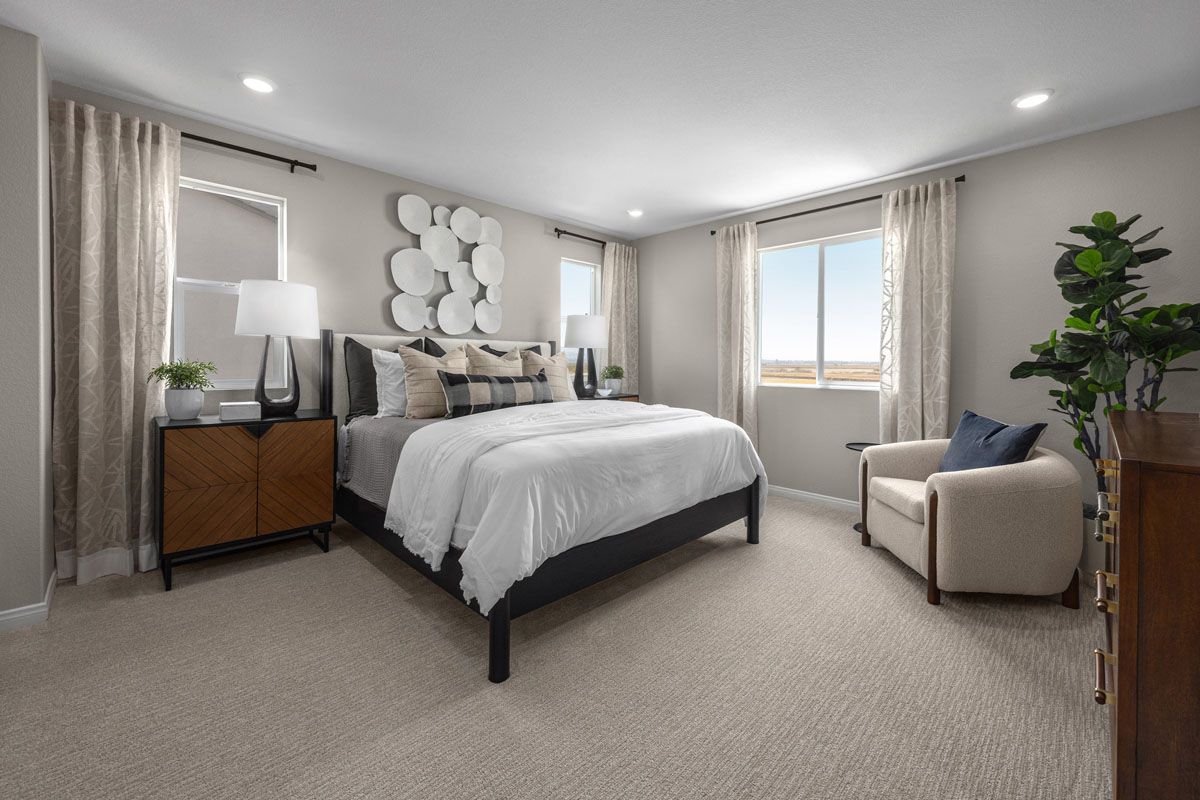 Plan 2429 Modeled - Primary bedroom