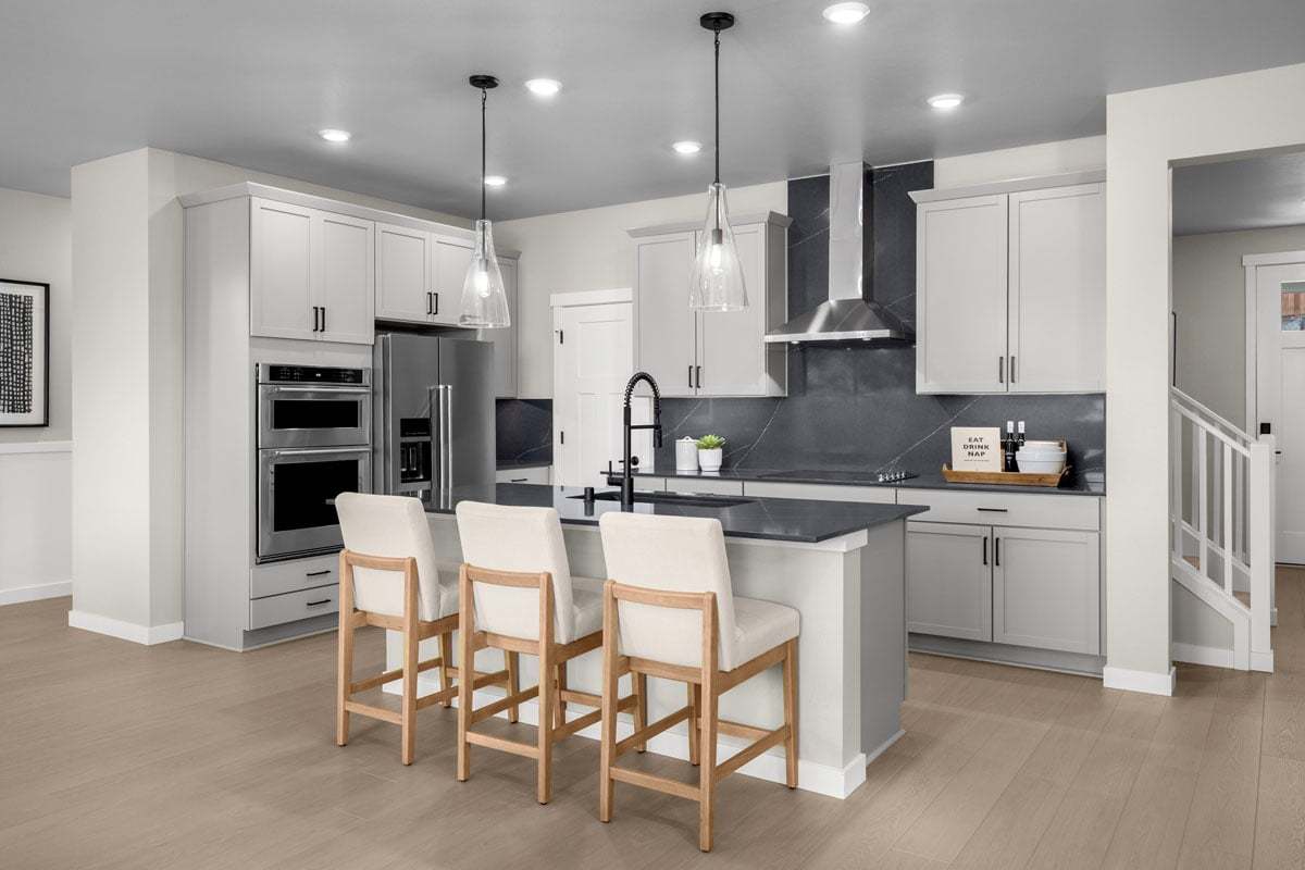 Plan 2330 Modeled - Kitchen