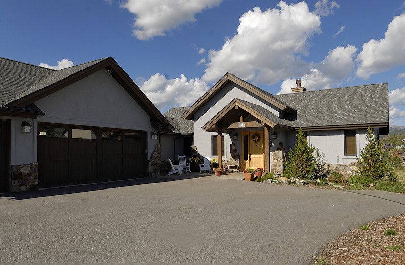 casa en K C Custom Builders por K C Custom Builders