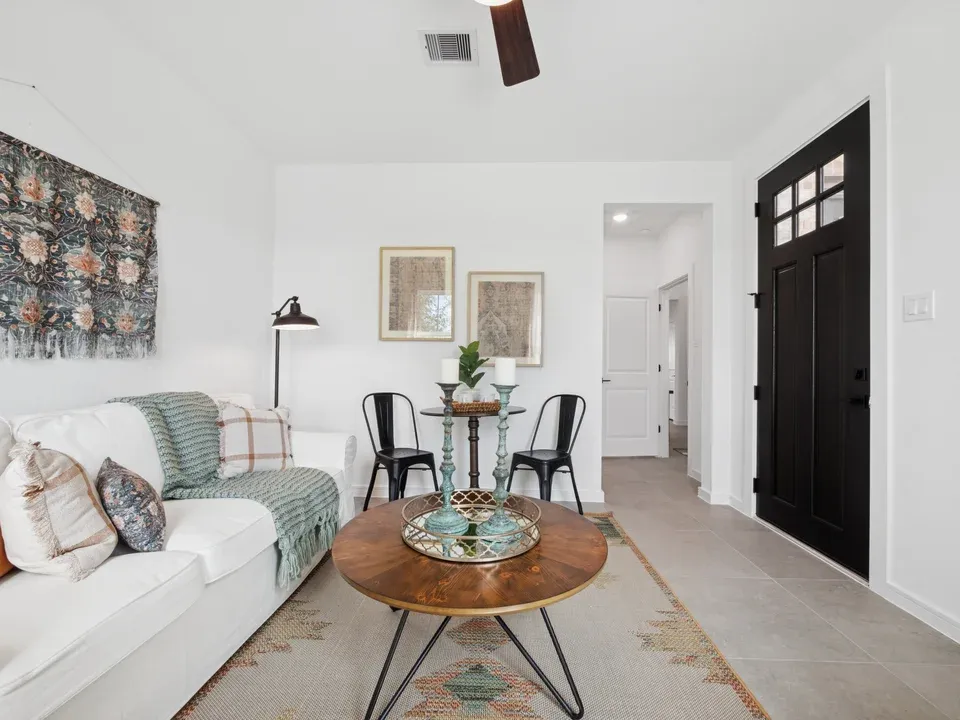 Extra Suite Plus Living Room