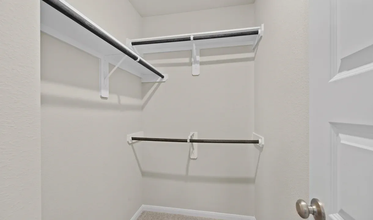 Bedroom 3 Closet