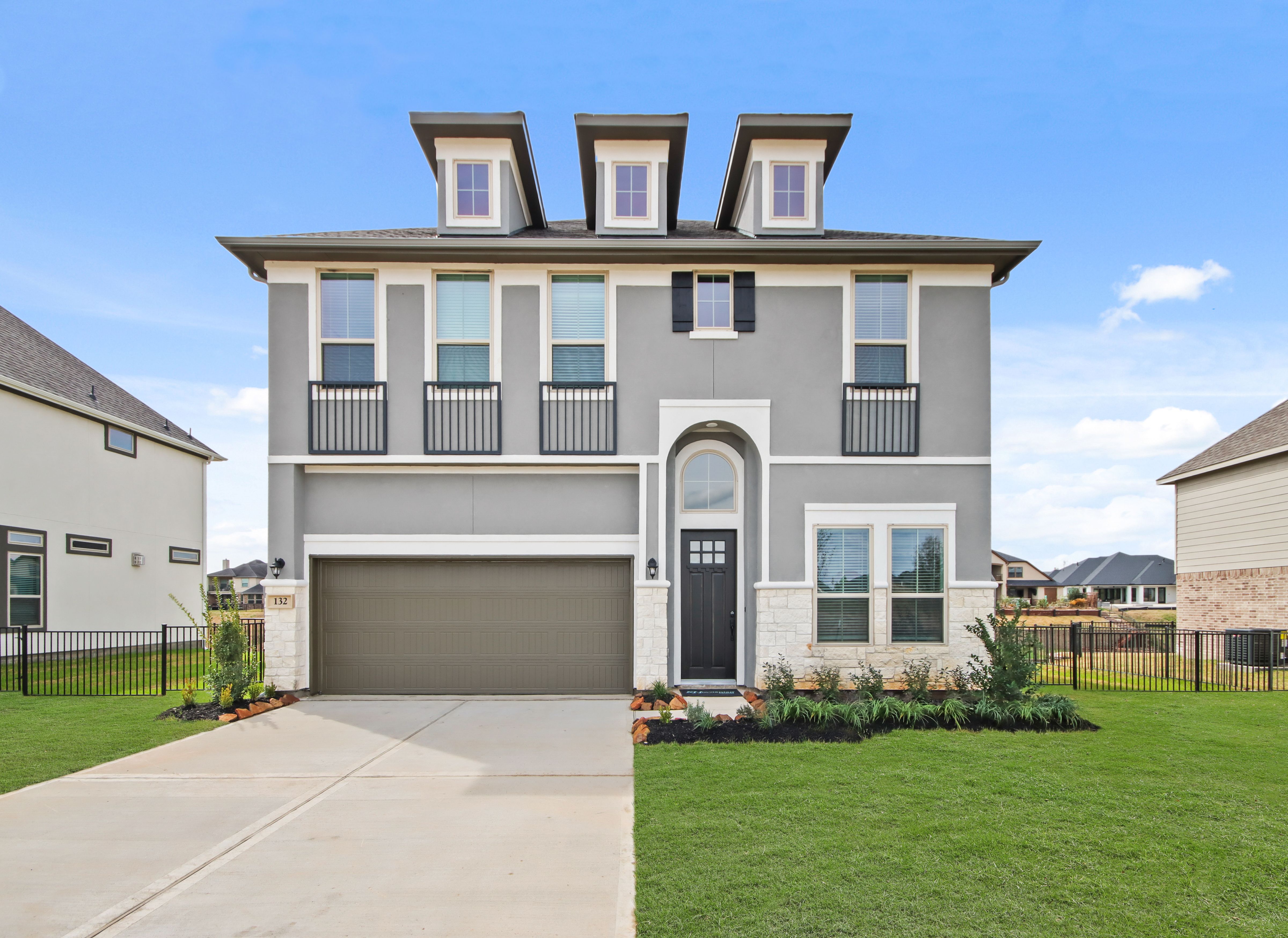 132 Peninsula Point Dr (Sloane II)