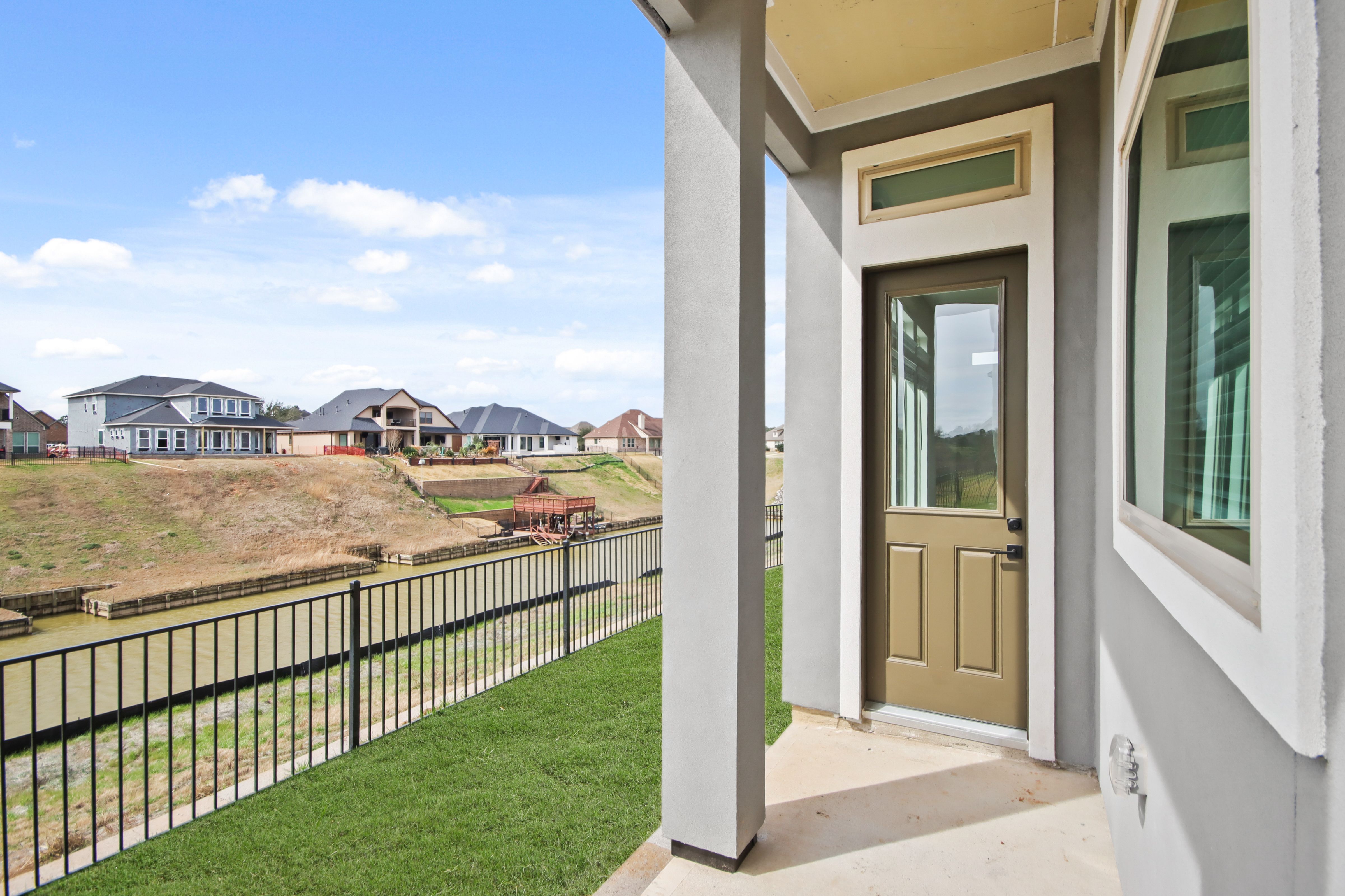 132 Peninsula Point Dr (Sloane II)