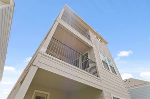 2302 Via Cami Ln (Rivercrest II)