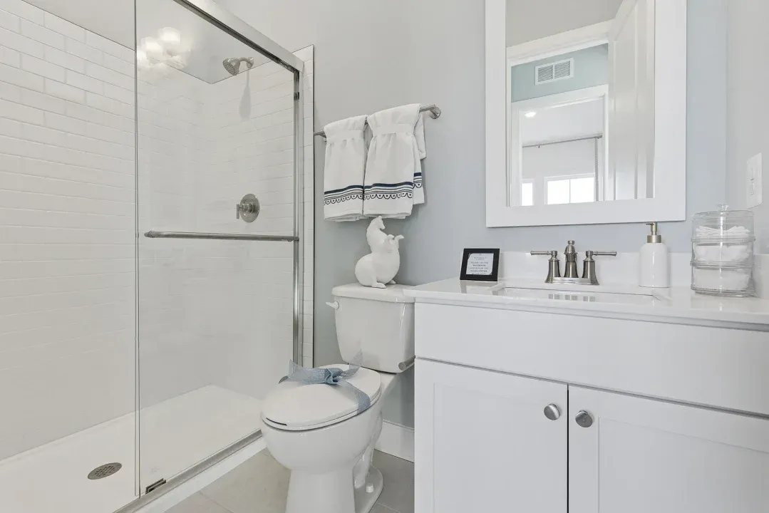 Extra Suite Bath