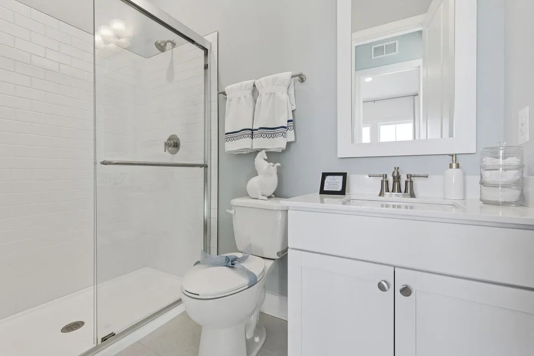 Extra Suite Bath
