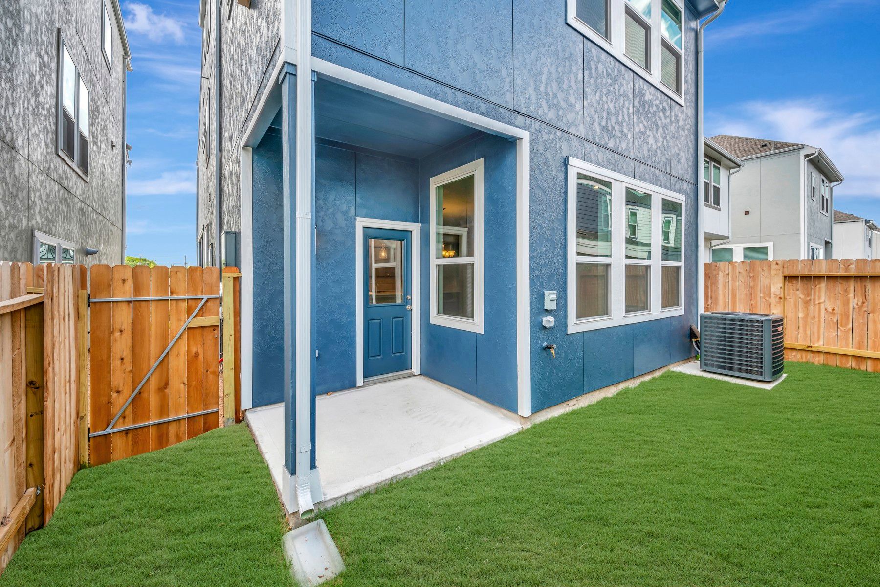 3023 Ventas Dr (Frances)