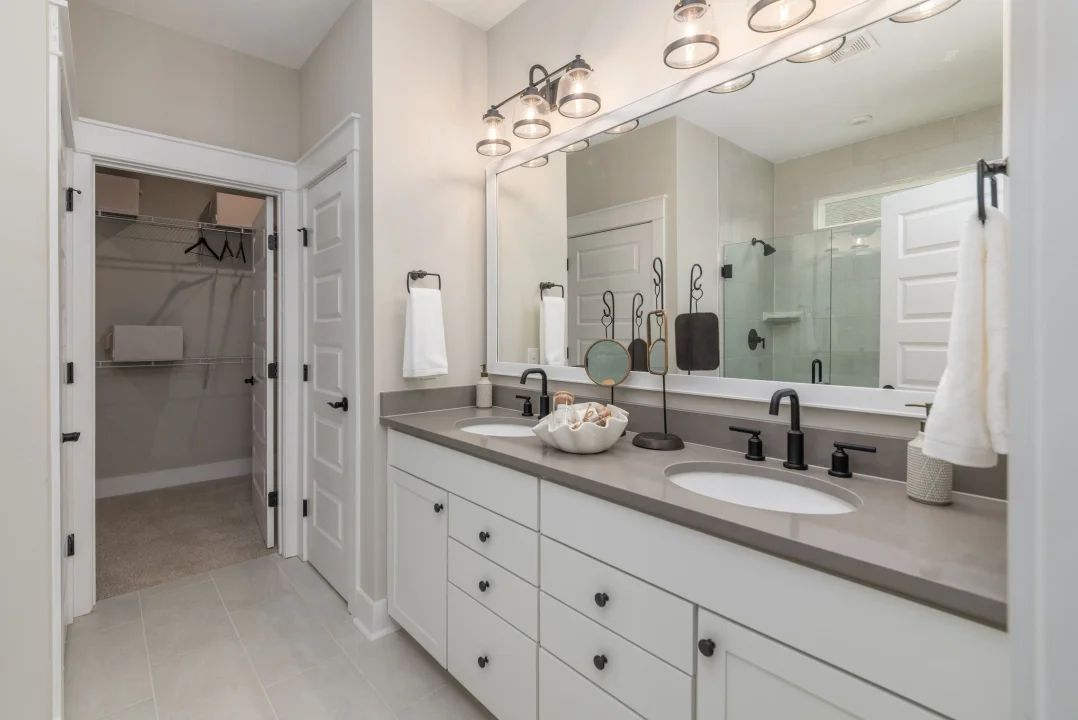Owner's Spa Bath
