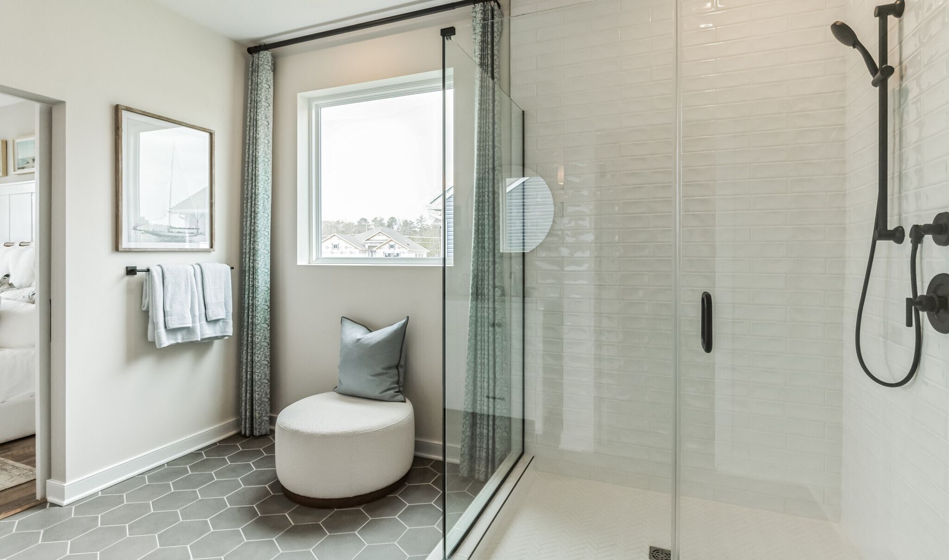 Primary bath with frameless shower