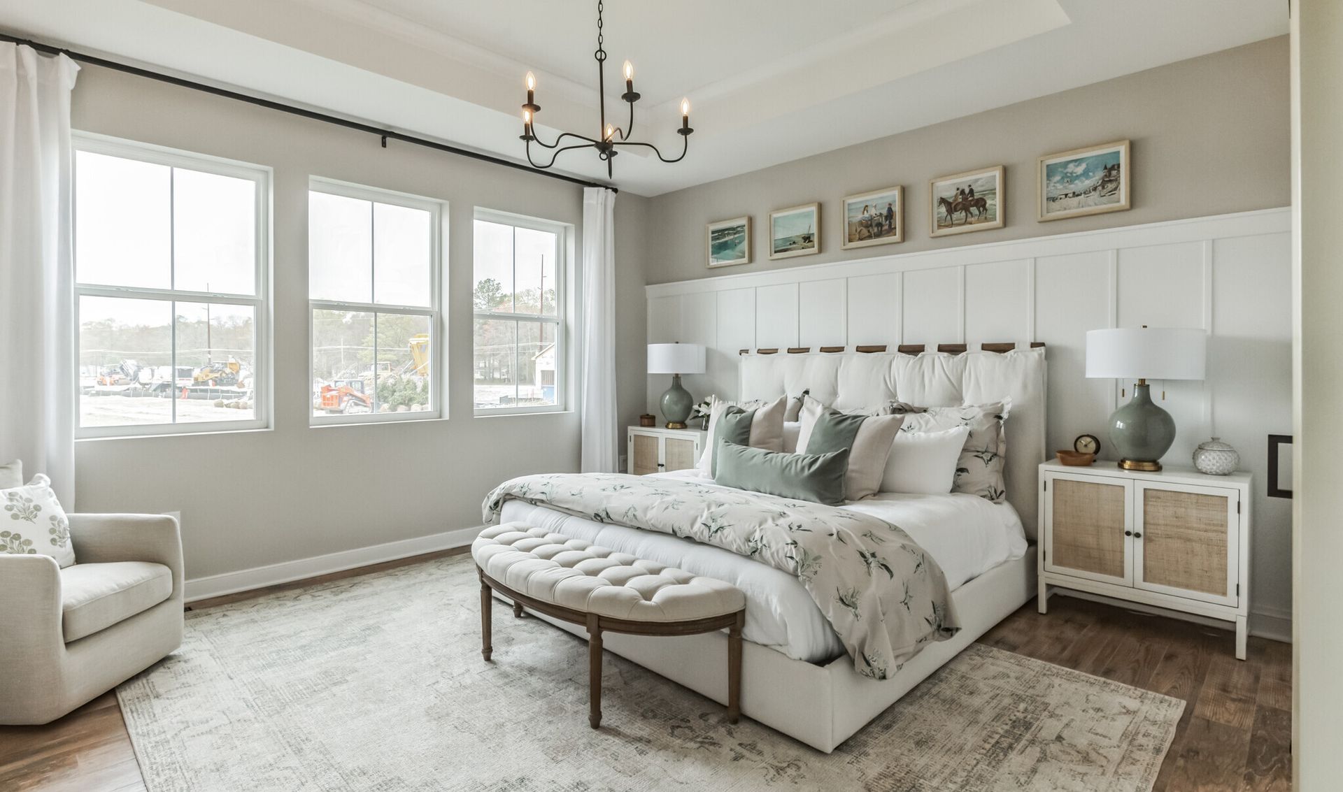 Primary suite with decorative feature wall