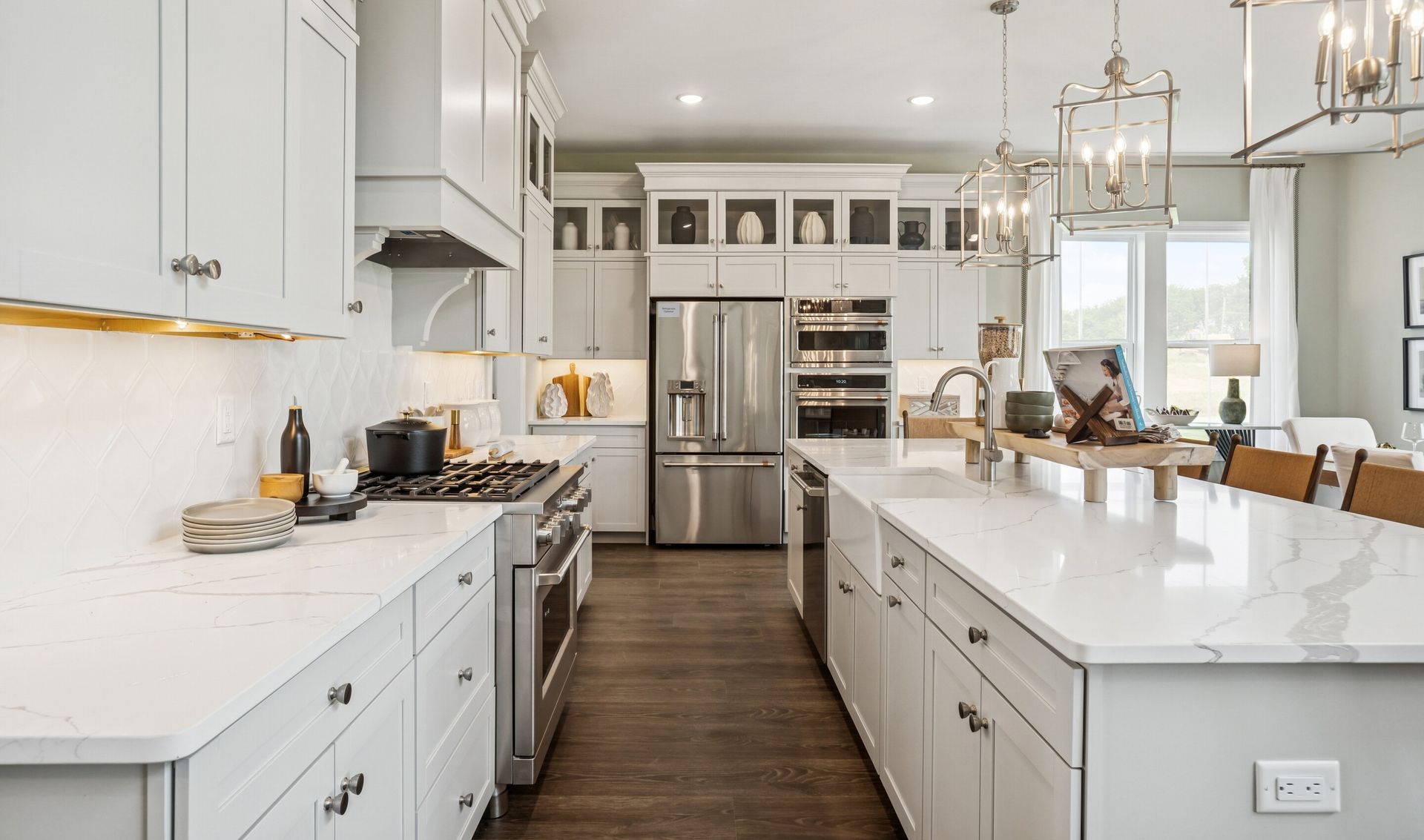Cabinets with glass uppers