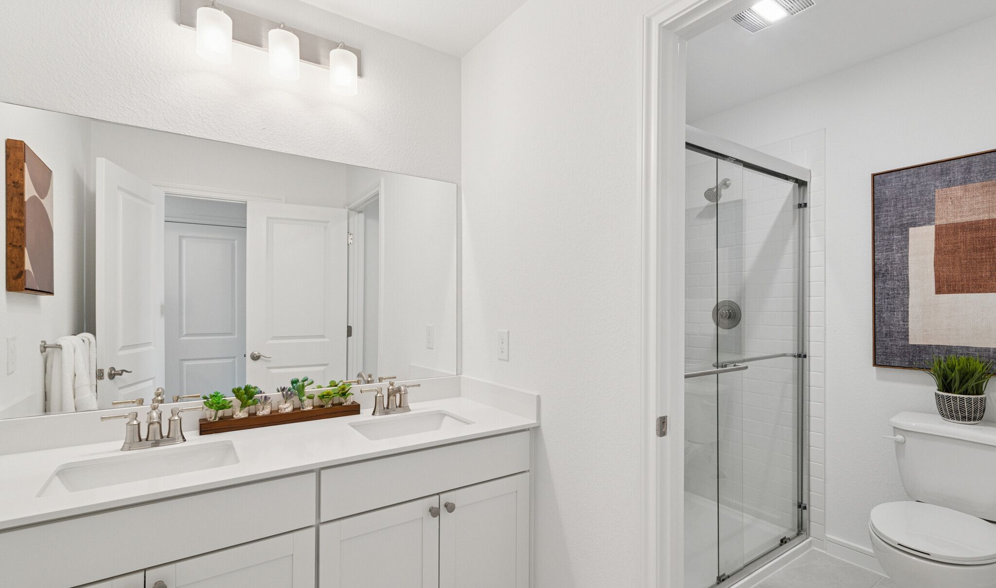 Hall Bath 2