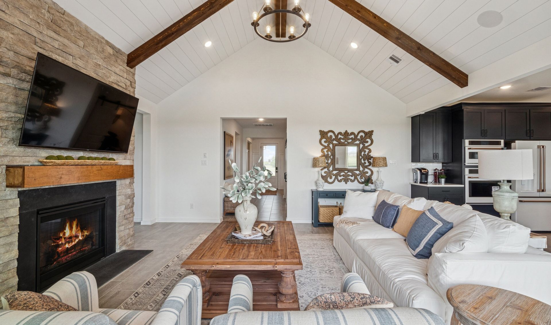 Great room with soaring vaulted ceiling