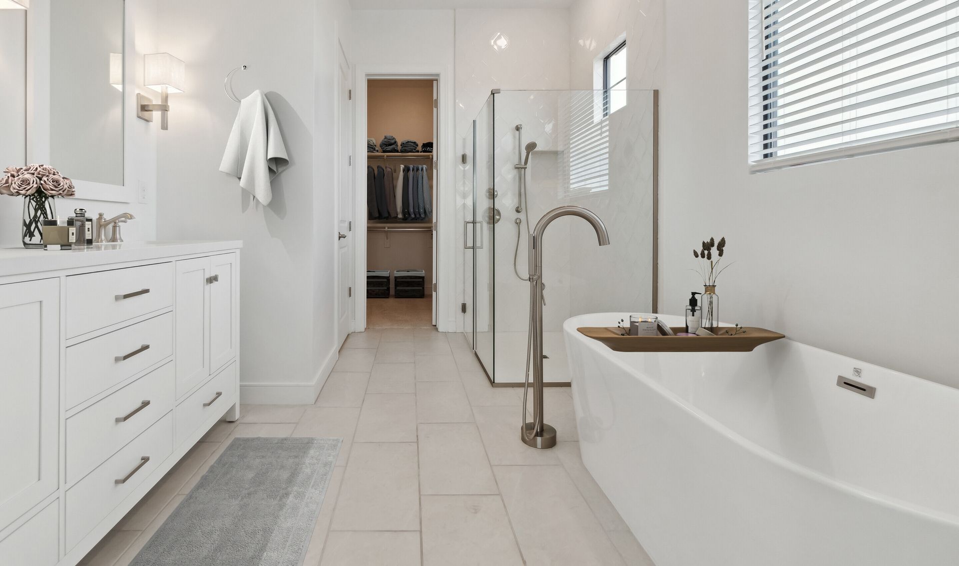 Primary bath with freestanding tub