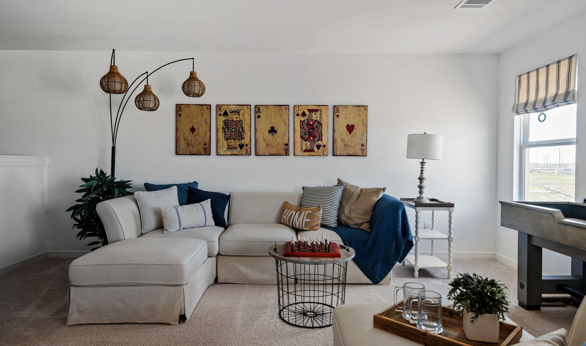 Versatile loft space