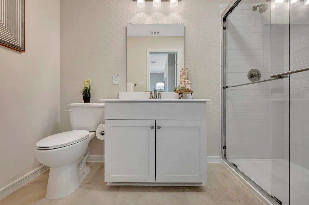 Bedroom 2 Bath