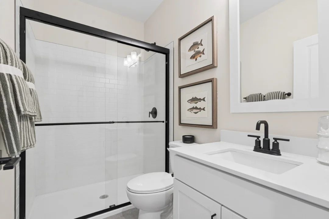 Extra Suite Bath