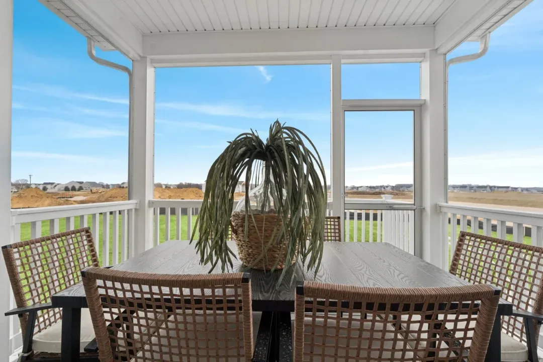 Screened Deck