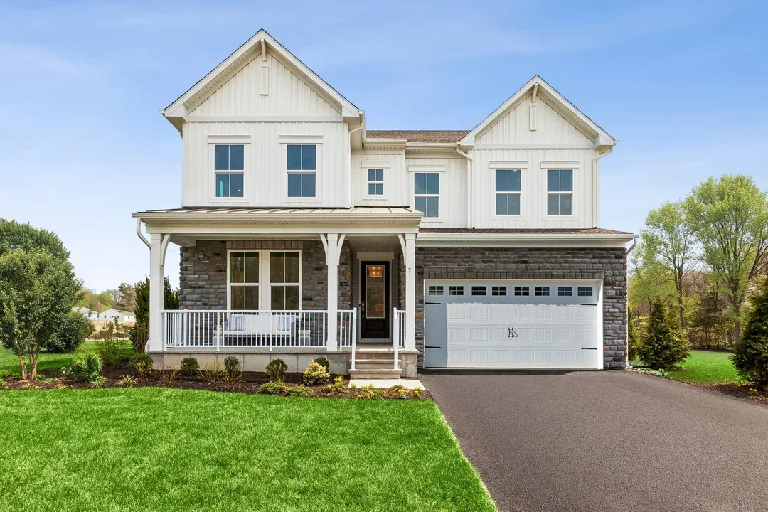 casa en Country Woods at Neptune por K. Hovnanian® Homes