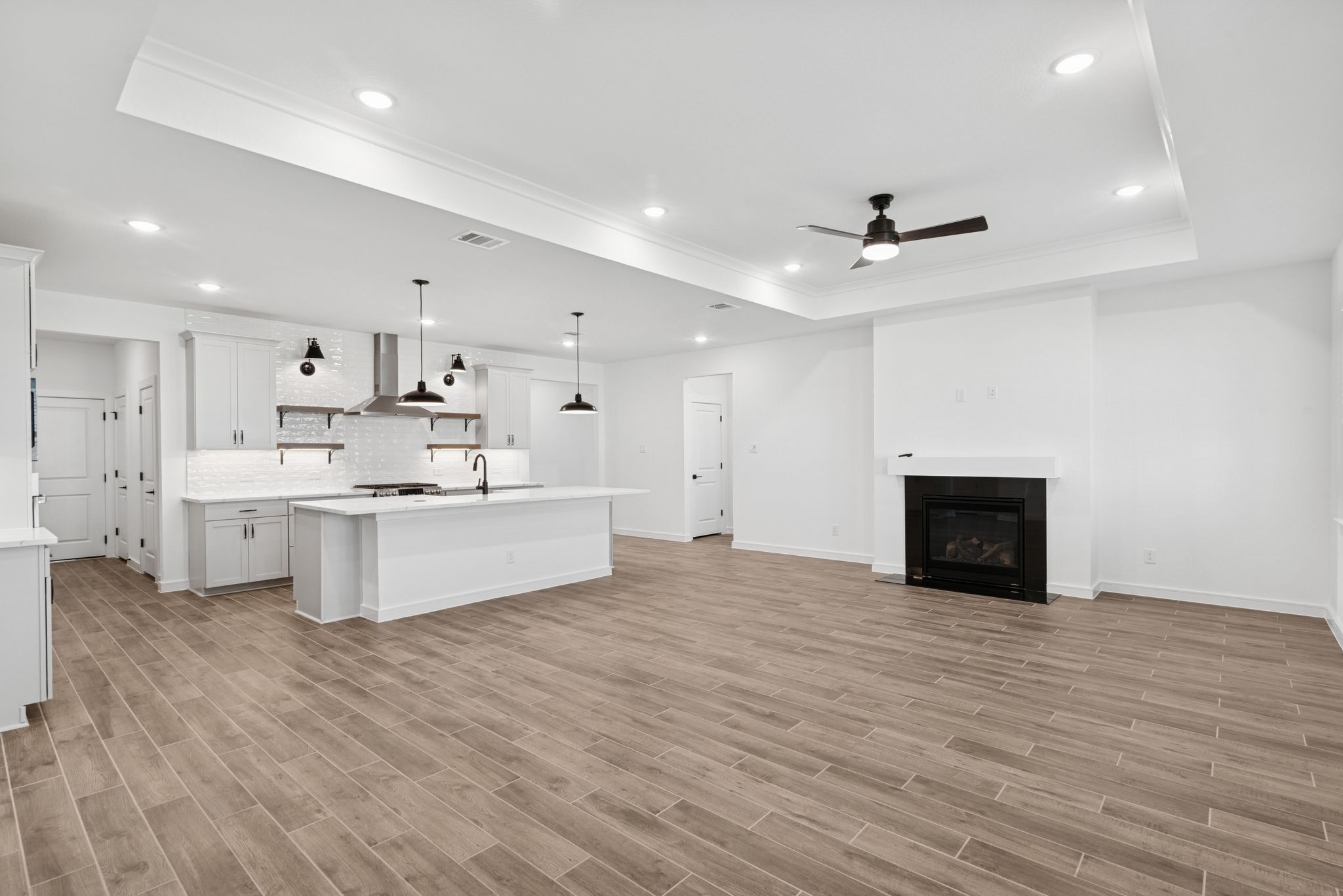 Kitchen & Great Room