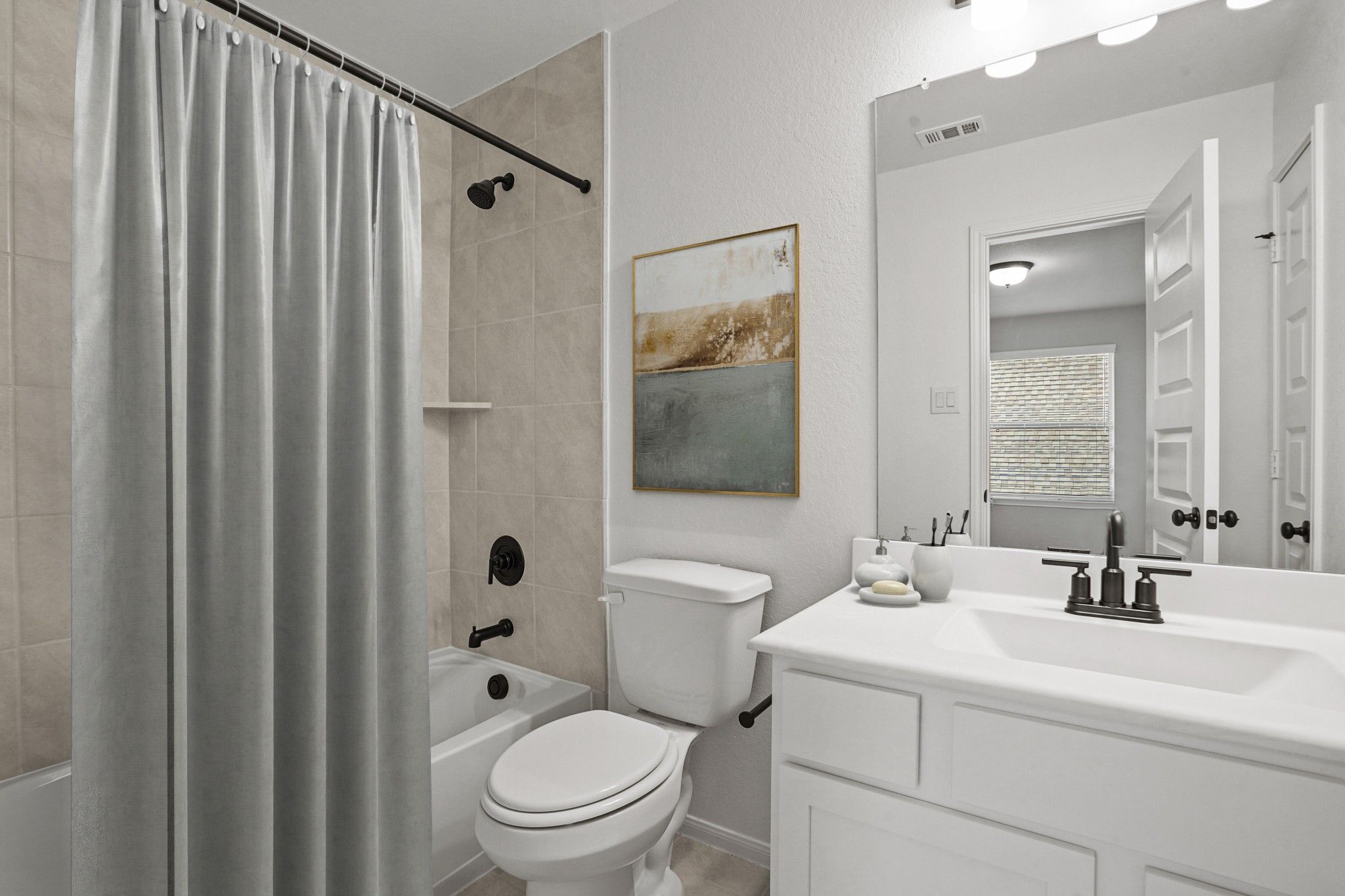 Bedroom 2 Bath