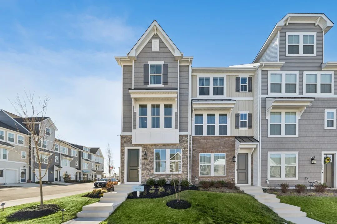 Luxurious Townhomes