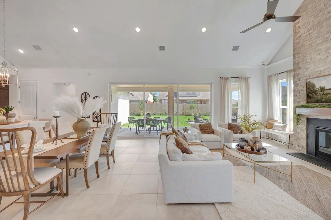 Great Room & Dining Area