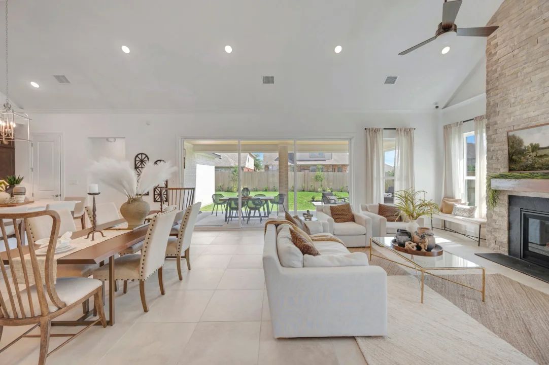 Great Room & Dining Area