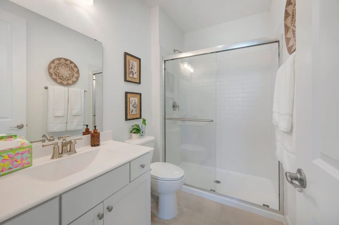 Extra Suite Bath