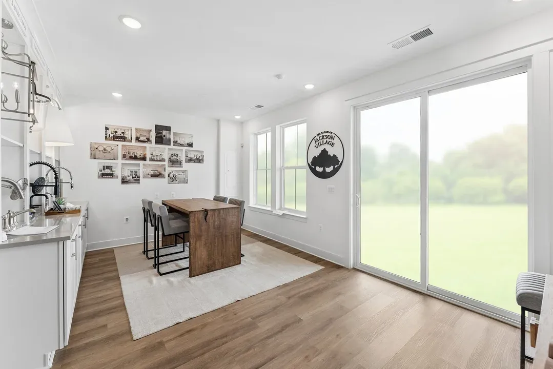 Extra Suite Studio