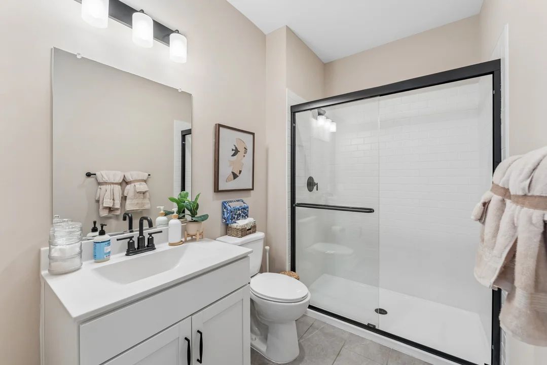 Extra Suite Bath