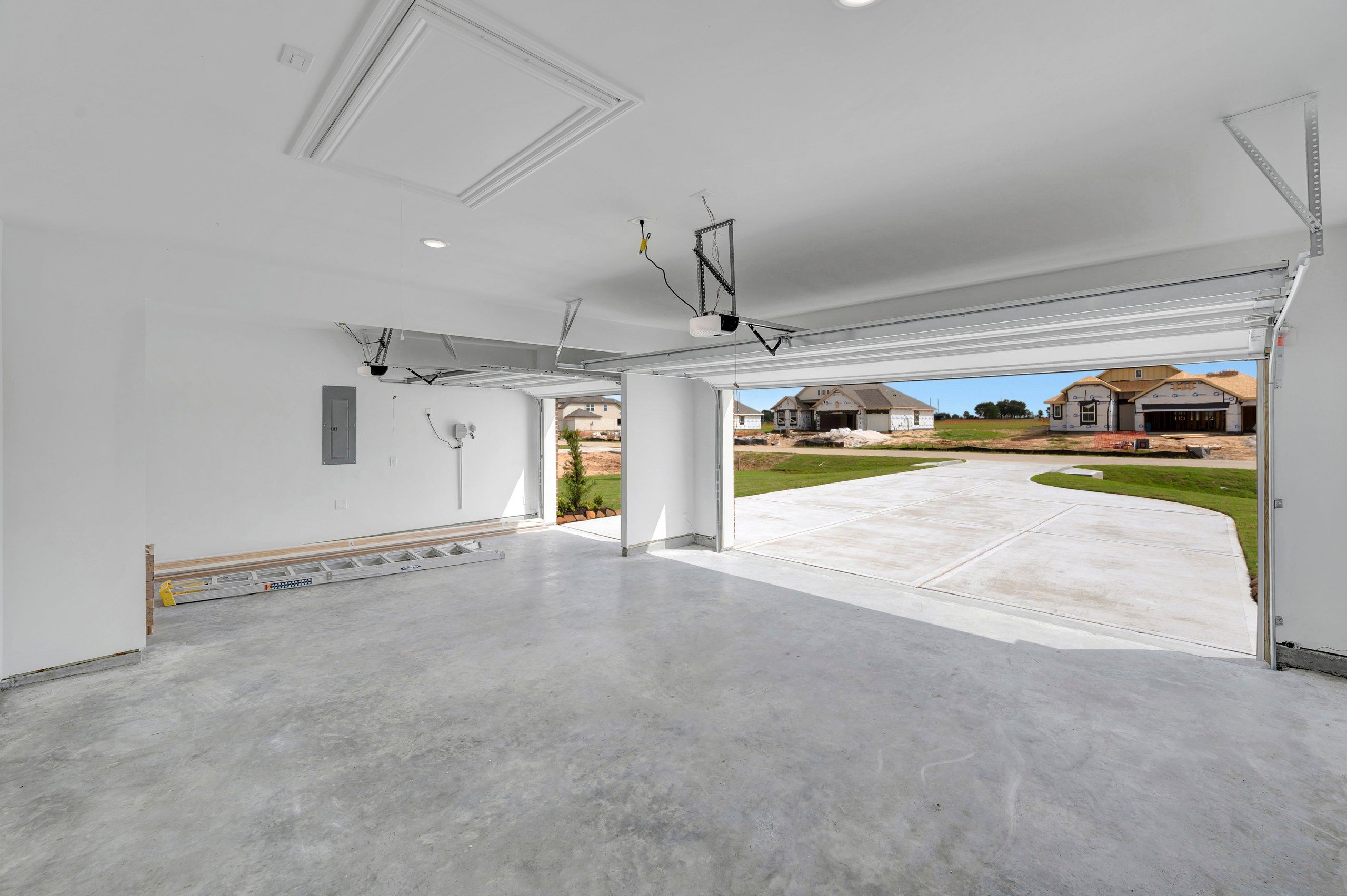3-Car Garage - June 5, 2026